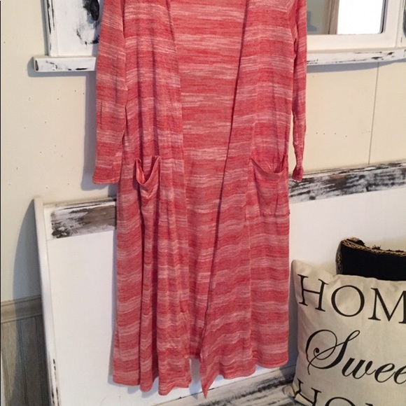 (๐๐๐พ) LuLaRoe Sarah - Picture 2 of 5